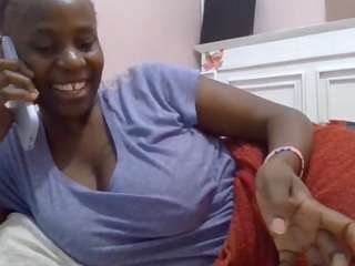 sella-bella Live Webcam on CamSoda