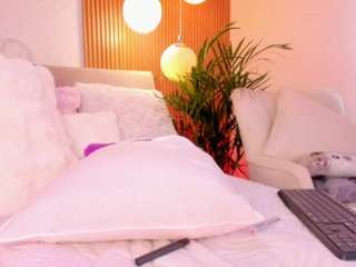 bahia-marquez Live Webcam on CamSoda