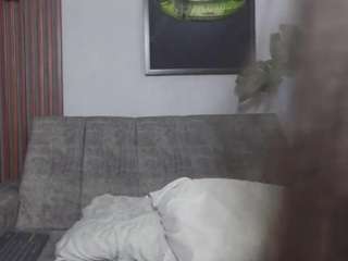 noah-and-aura69's CamSoda show and profile