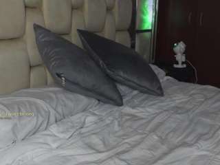 Catalina_goddess live cam preview