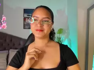 rubi-espinela's Live Sex Cam Show