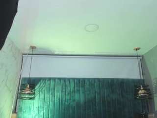  roxyandsantis chat room
