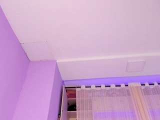 ta7mm3y Live Webcam on CamSoda