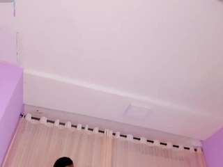 Live webcam model ta7mm3y on Soda Cams