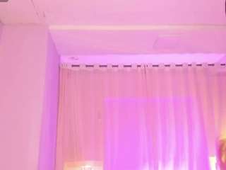 le modèle ta7mm3y est en webcam porno dans un show sur le site camsoda, il possède les tags suivants: amateur,shaved pussy,anal,hot,lovense,lush,naked,oil,orgasm,pussy,spank,fetish,squirter,striptease,swallow,tease,teen 18,toys,twerk,young adult