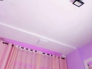 Ta7mm3y's cam show statistics and live stream