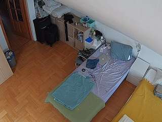 Voyeurcam-julmodels-bed-7