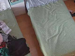 voyeurcam-julmodels-bed-7 Black Cam Models camsoda