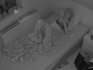 camsoda voyeurcam-julmodels-bed-7