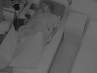 camsoda voyeurcam-julmodels-bed-7