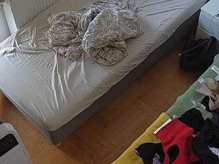 Cam Models camsoda voyeurcam-julmodels-bed-7