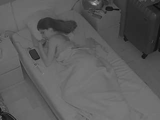 Cam Models camsoda voyeurcam-julmodels-bed-7