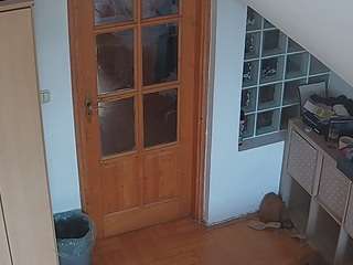 voyeurcam-julmodels-bed-7