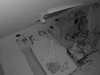 voyeurcam-julmodels-bed-7