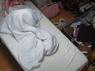 voyeurcam-julmodels-bed-7 Live Webcam on CamSoda