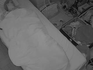 voyeurcam-julmodels-bed-7