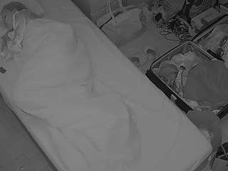 voyeurcam-julmodels-bed-7