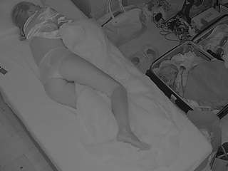 voyeurcam-julmodels-bed-7