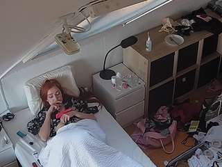 voyeurcam-julmodels-bed-7