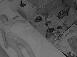 voyeurcam-julmodels-bed-7