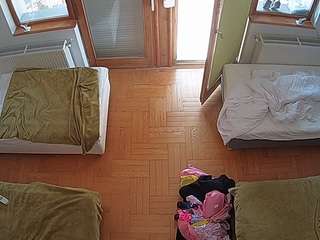 voyeurcam-julmodels-bed-7