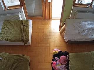 voyeurcam-julmodels-bed-7
