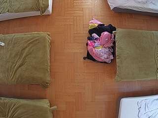 voyeurcam-julmodels-bed-7