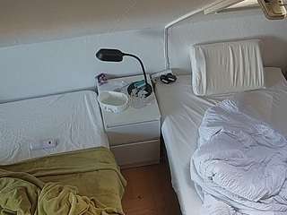 voyeurcam-julmodels-bed-7 Public Chat Channel