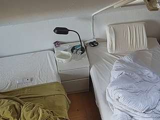 voyeurcam-julmodels-bed-7 Public Chat Channel