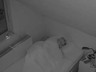 voyeurcam-julmodels-... webcam