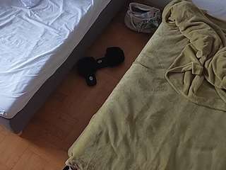 voyeurcam-julmodels-bed-7