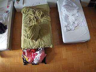 voyeurcam-julmodels-bed-7