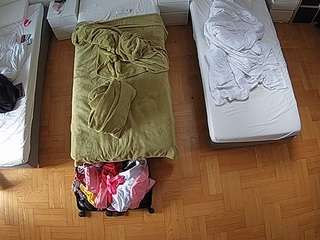 voyeurcam-julmodels-bed-7