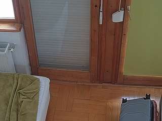 voyeurcam-julmodels-bed-7