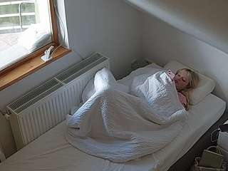 voyeurcam-julmodels-bed-7
