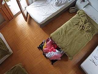 voyeurcam-julmodels-bed-7