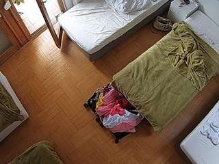 voyeurcam-julmodels-bed-7