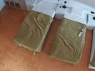 voyeurcam-julmodels-bed-7