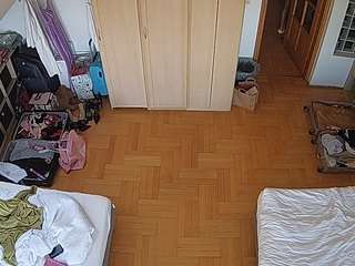voyeurcam-julmodels-... webcam