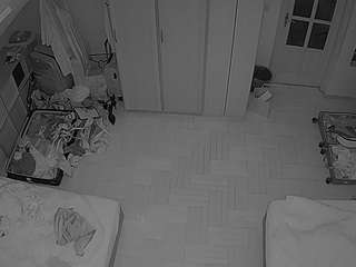 voyeurcam-julmodels-bed-7