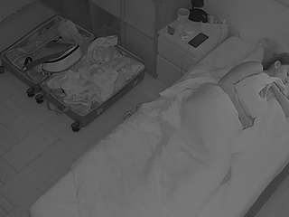 voyeurcam-julmodels-bed-7