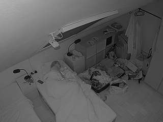 voyeurcam-julmodels-bed-7