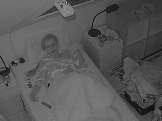 voyeurcam-julmodels-bed-7