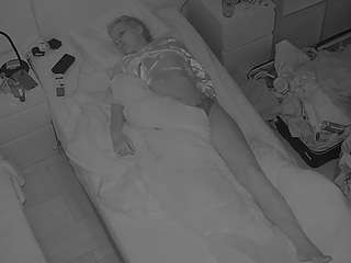 voyeurcam-julmodels-bed-7