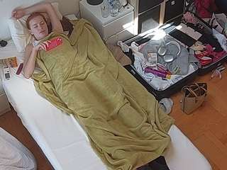 voyeurcam-julmodels-bed-7
