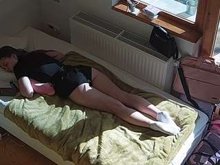 voyeurcam-julmodels-bed-7