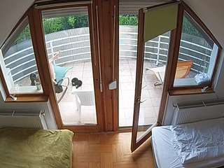 voyeurcam-julmodels-bed-7