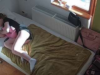 voyeurcam-julmodels-bed-7