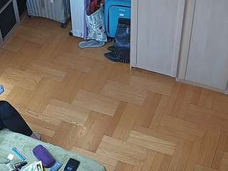 voyeurcam-julmodels-bed-7
