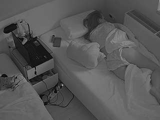 voyeurcam-julmodels-bed-7